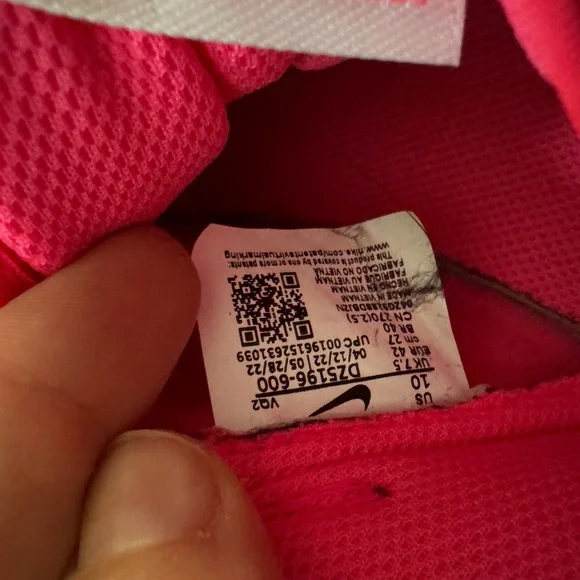 Nike Women's hyper pink dunk lows - Picture 4 of 4